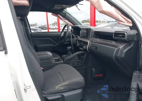 2025 Toyota Tacoma Sr5 z USA, uszkodzony, nr VIN 3TMKB5FN1SM030238